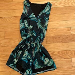 Adelyn Rae Green Floral Belted Romper, Size M